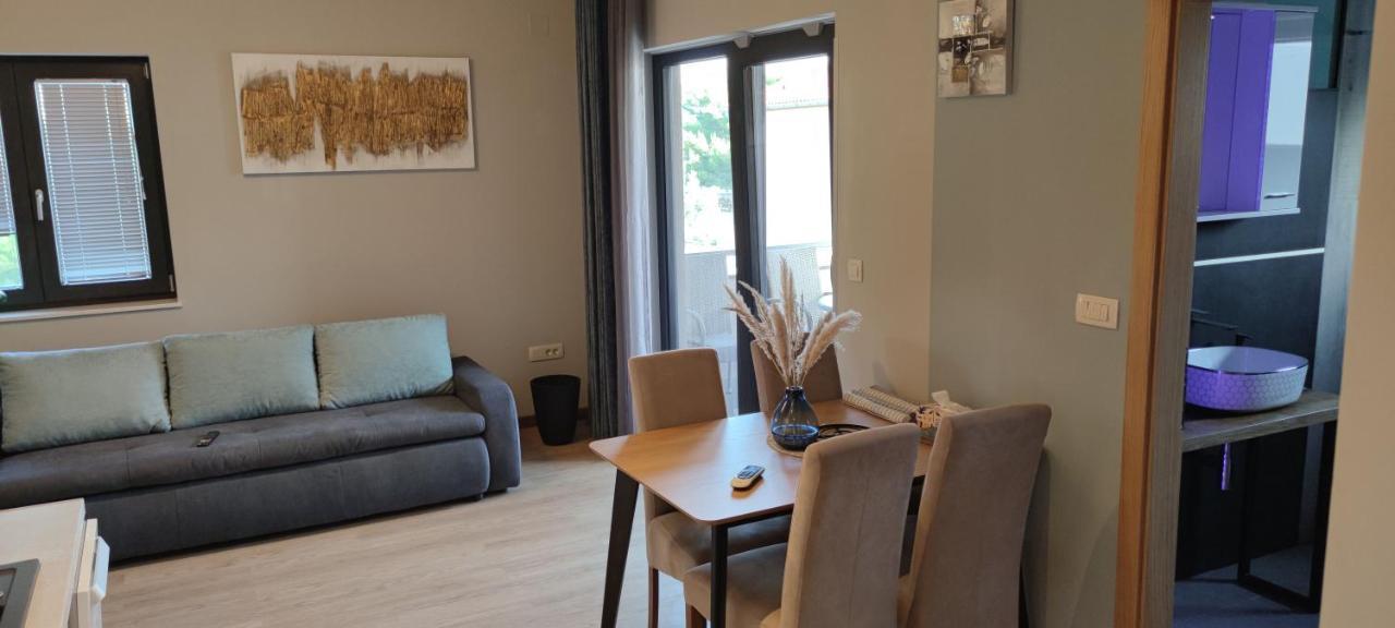 Spacious Modern Apartment 比奥格勒·纳·莫鲁 外观 照片